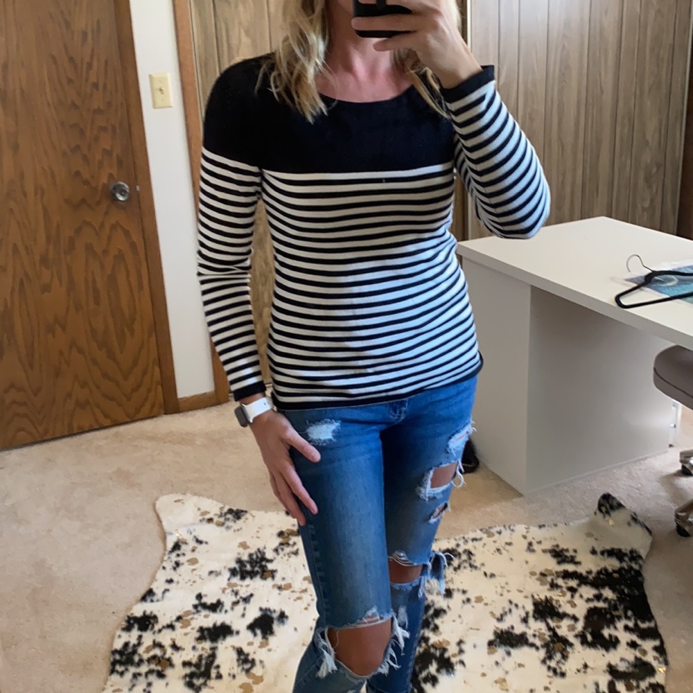 Black and white sweater